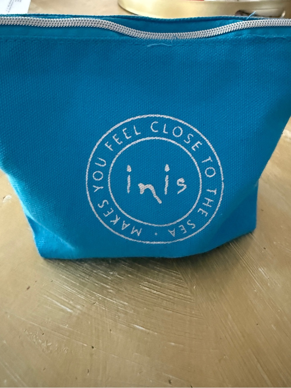 INIS lotion gift set- NWT - Picture 2 of 2